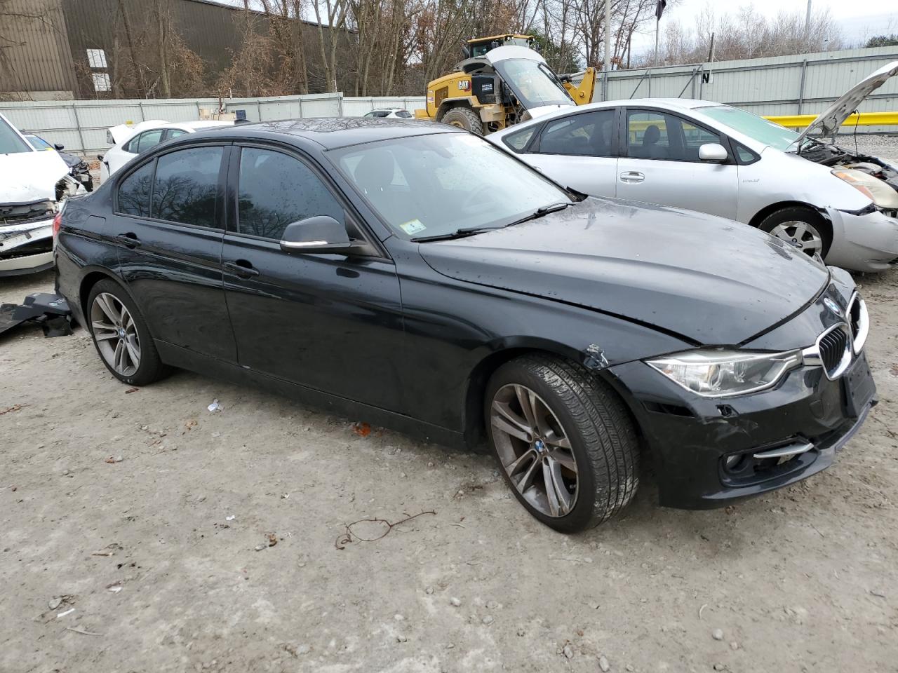 VIN WBA3B5G5XDNP40716 2013 BMW 3 SERIES no.4