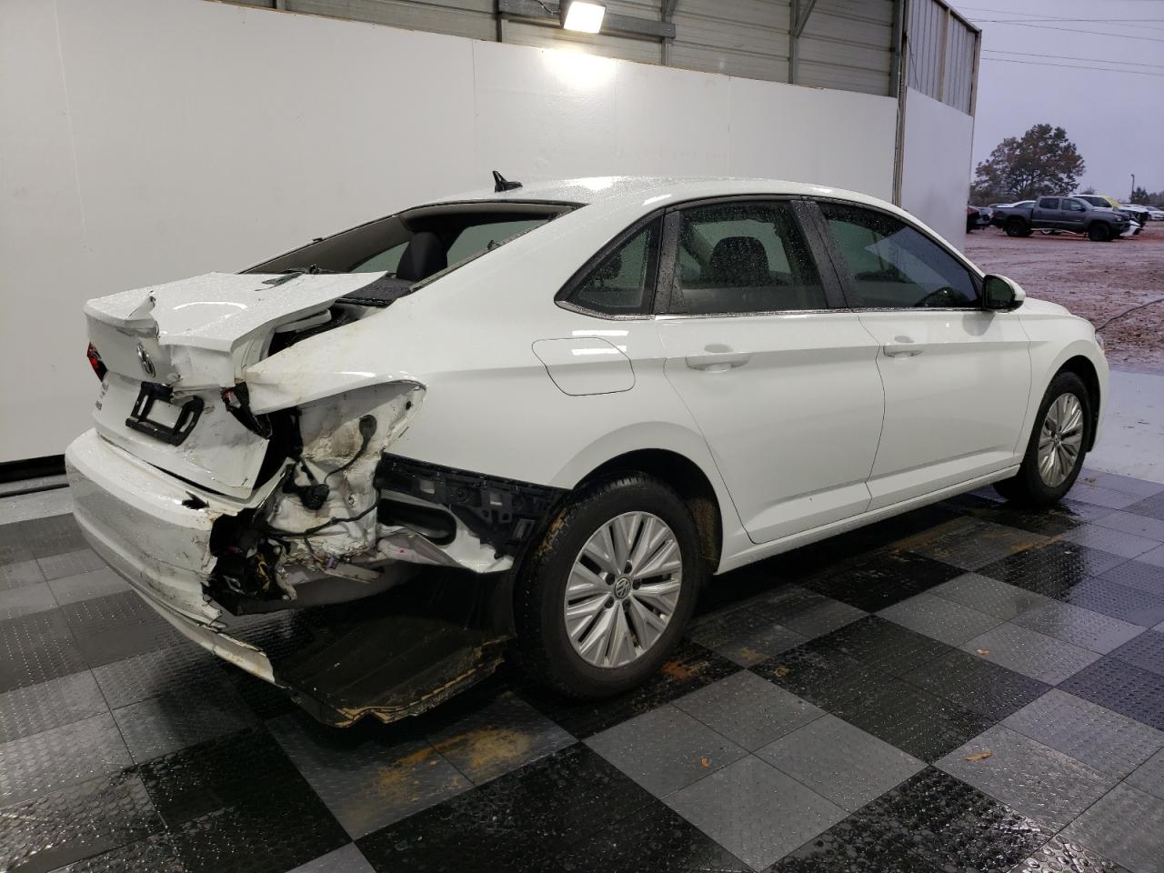 2020 Volkswagen Jetta - Image 3