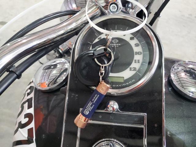 2005 HARLEY-DAVIDSON FLSTNI 