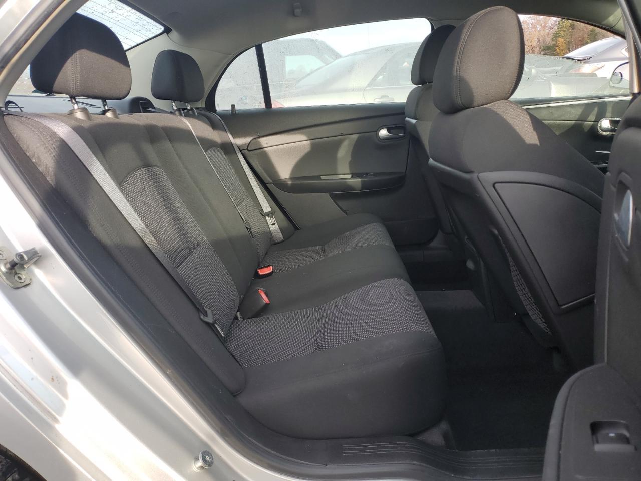 2009 Chevrolet Malibu - Image 11