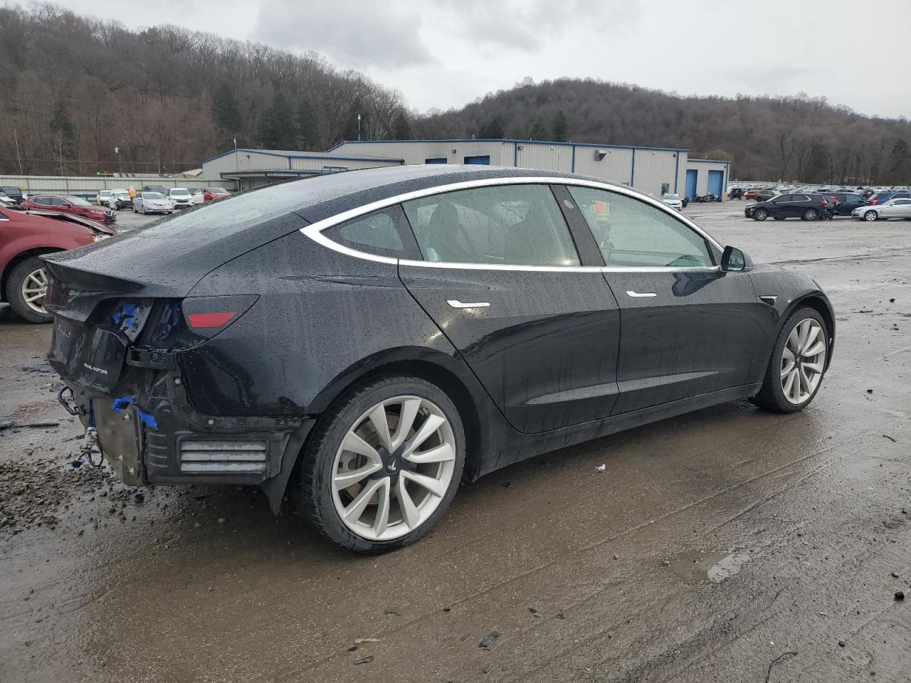 VIN 5YJ3E1EB6KF212016 2019 TESLA MODEL 3 no.3