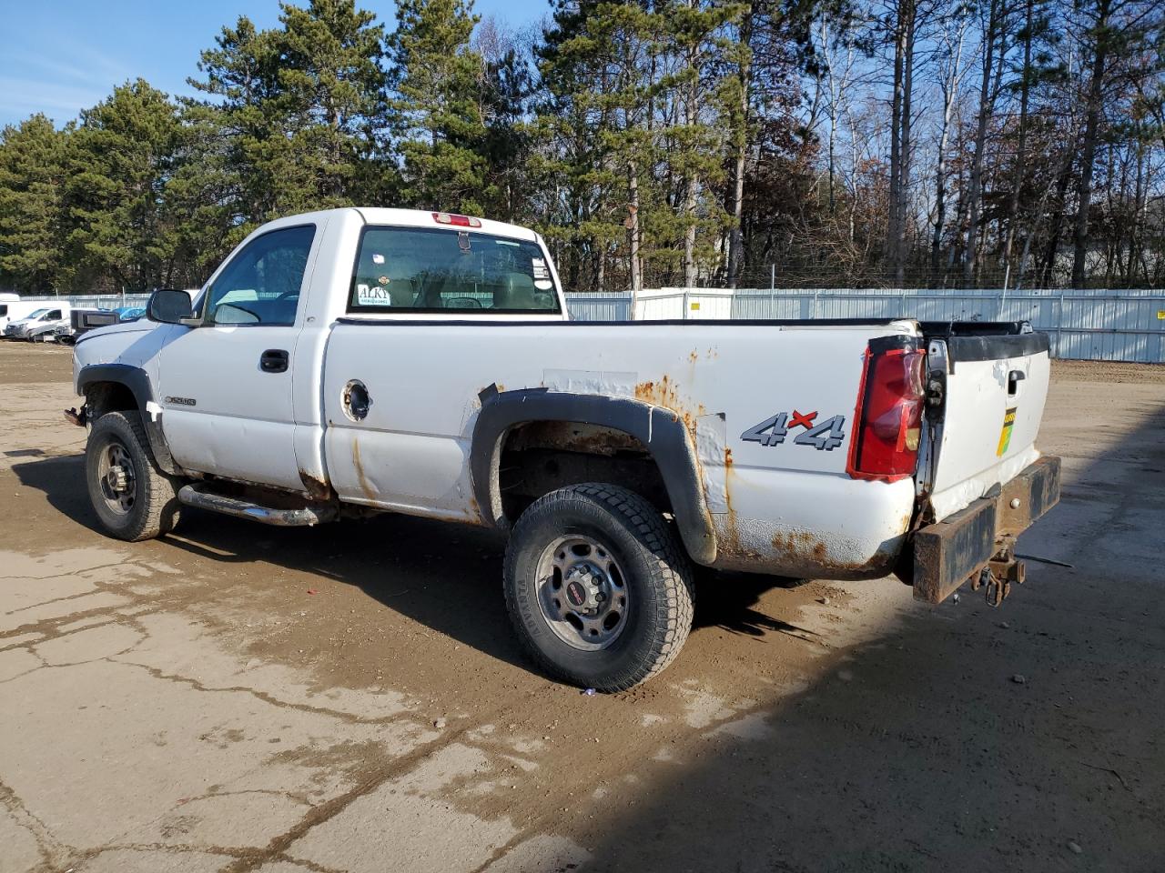 2004 Chevrolet Silverado - Image 2