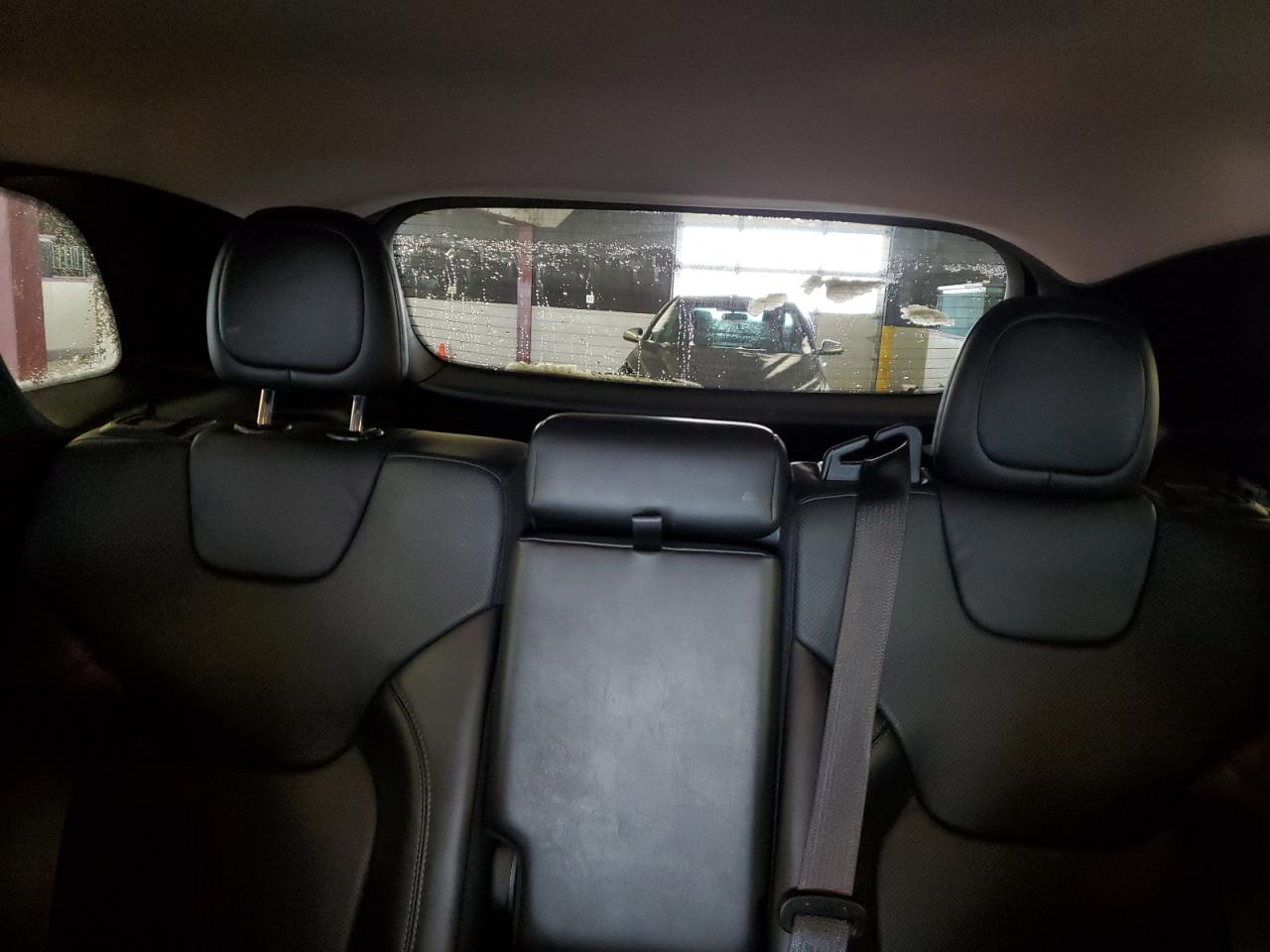 2020 Jeep Grand Cherokee - Image 10