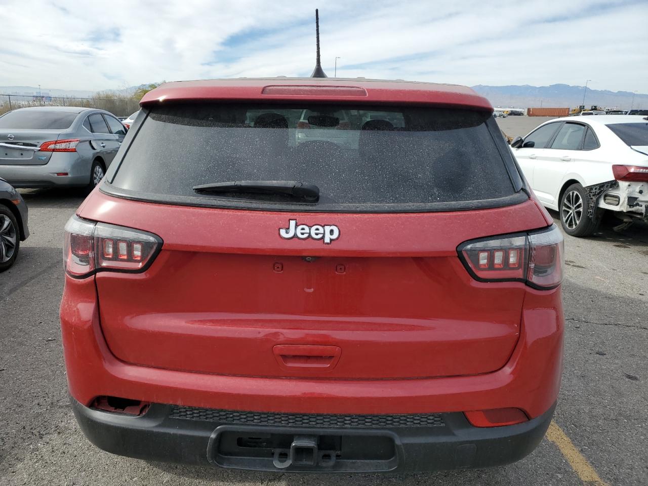 2018 Jeep Compass - Image 6