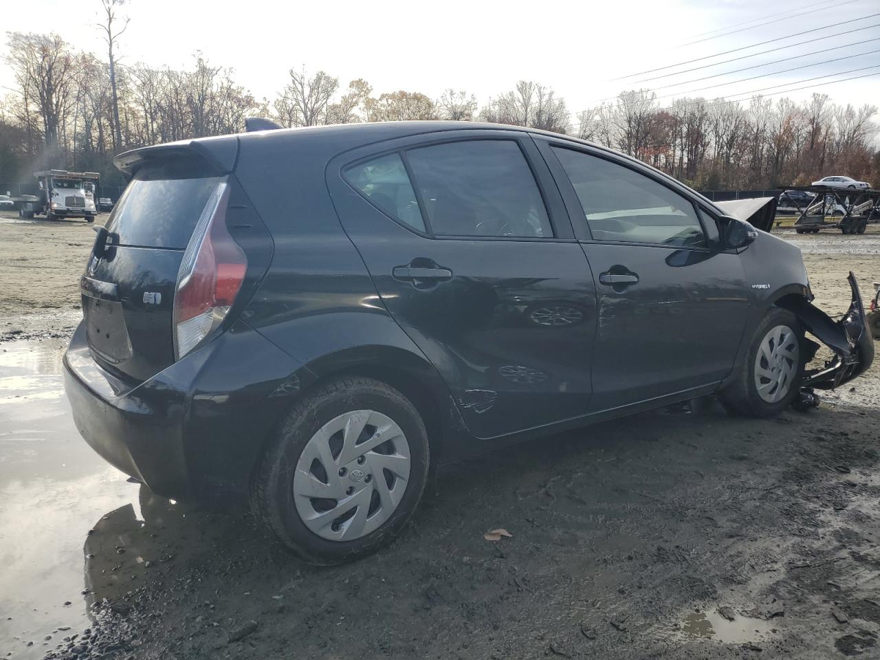 2016 Toyota Prius - Image 3