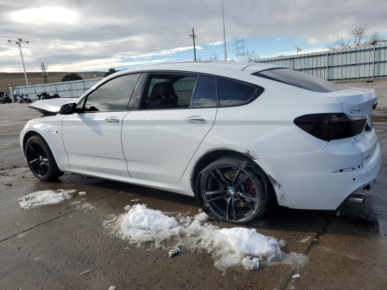 2015 BMW 5er - Image 2