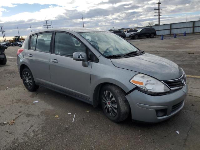 Хэтчбеки NISSAN VERSA 2012 Серый