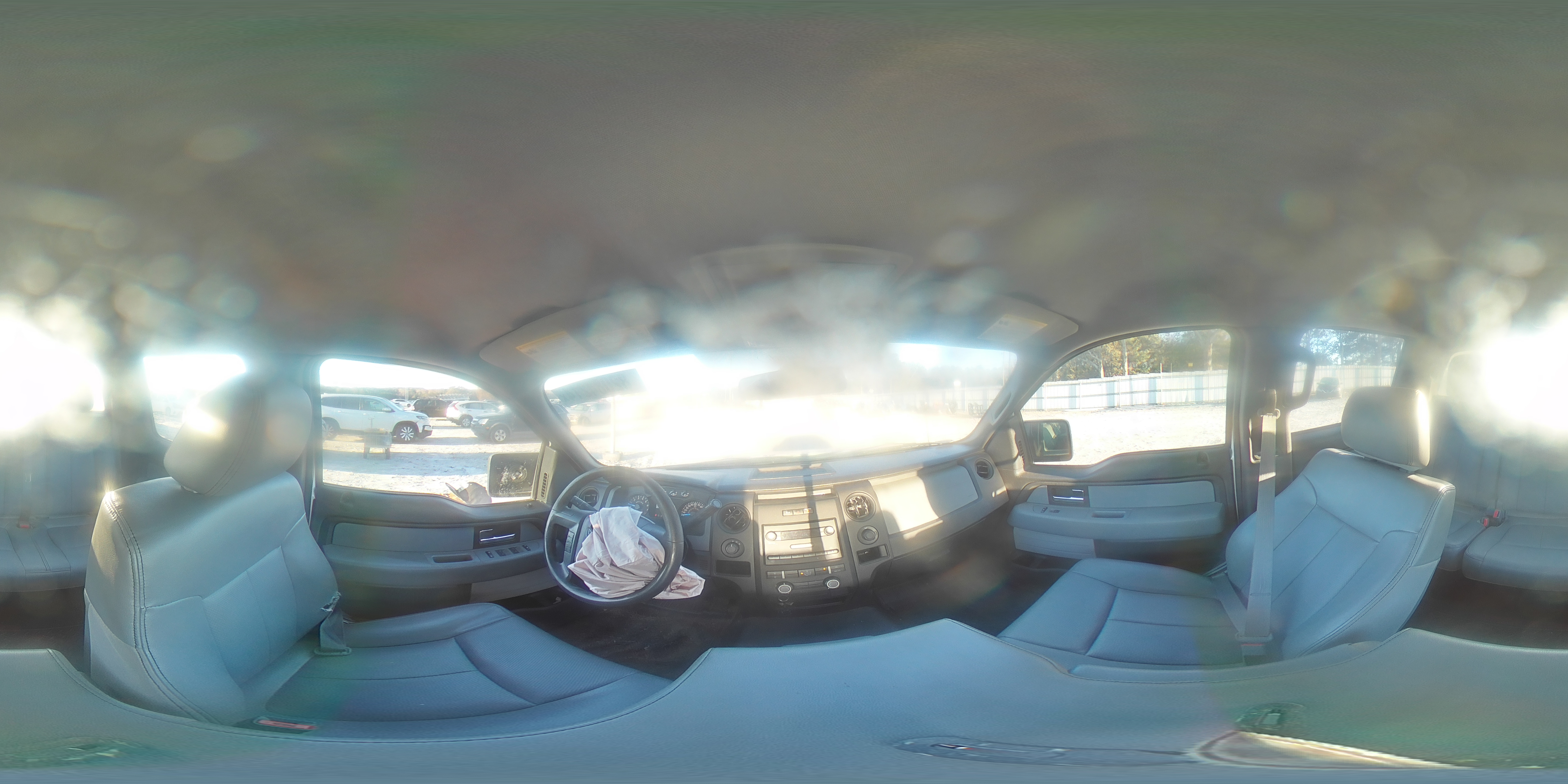 2014 Ford F-150 - Image 13
