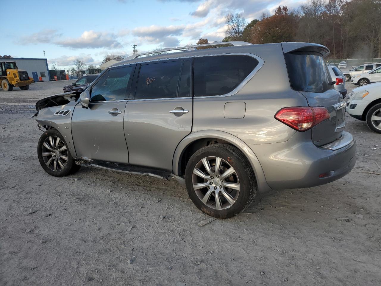 2014 Infiniti QX80 - Image 2