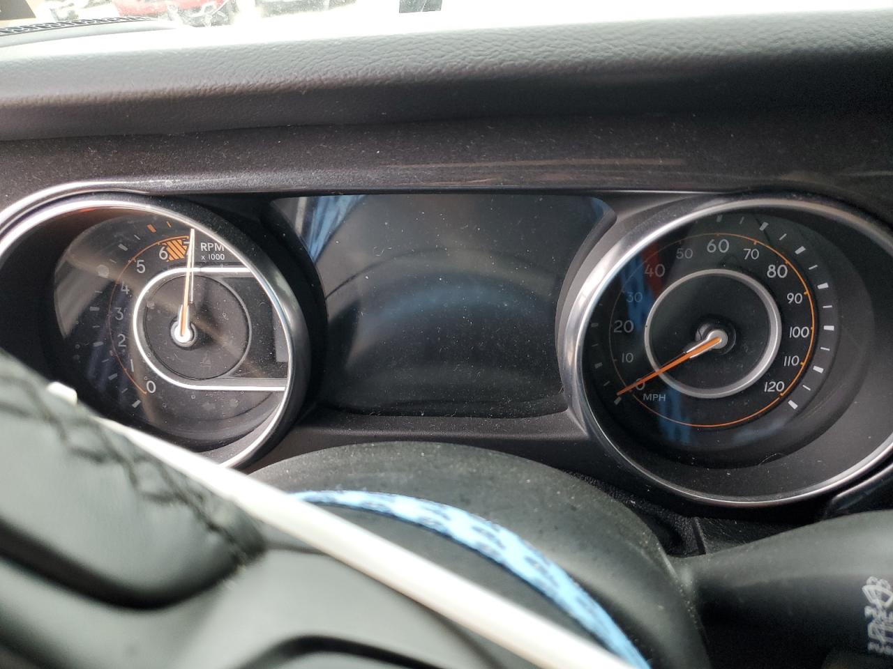 2020 Jeep Wrangler - Image 9