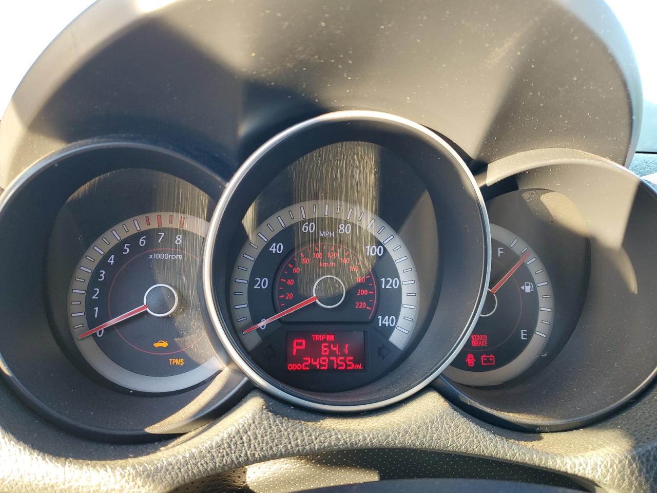 2010 Kia Forte - Image 9