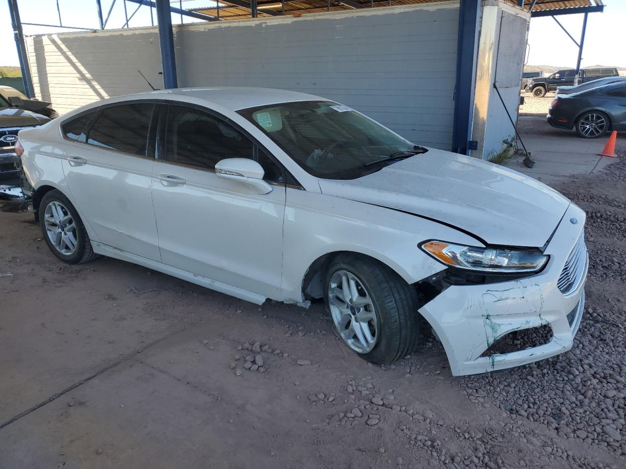 VIN 3FA6P0H72GR386024 2016 FORD FUSION no.4