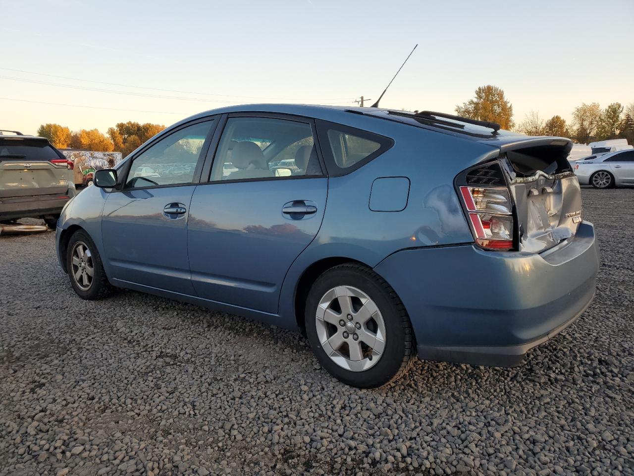 2005 Toyota Prius - Image 2
