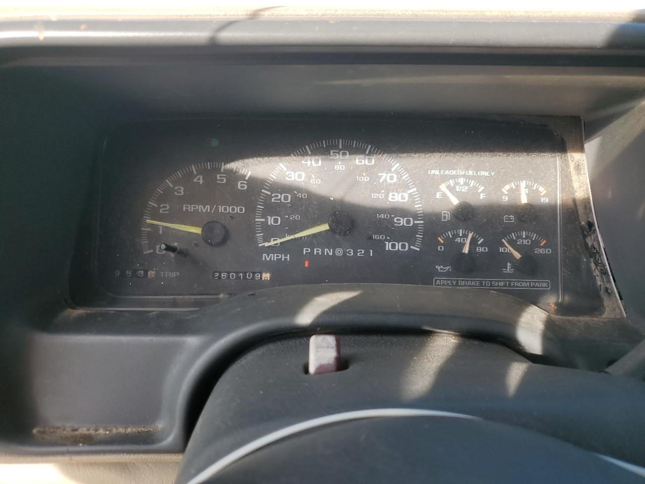 1998 Chevrolet Tahoe - Image 9