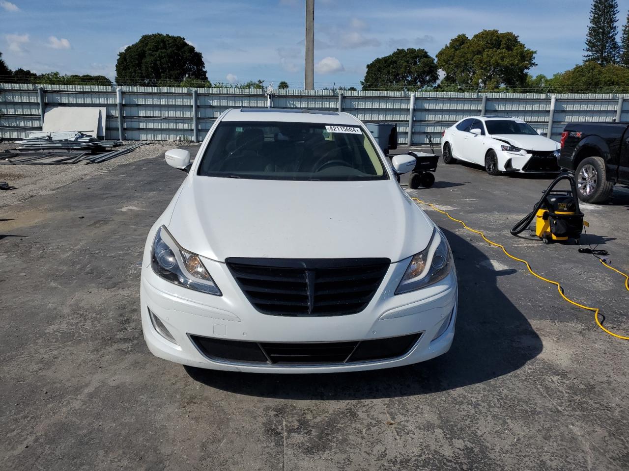 2013 Hyundai Genesis 5.0L VIN: KMHGC4DH4DU253149 Lot: 82115604