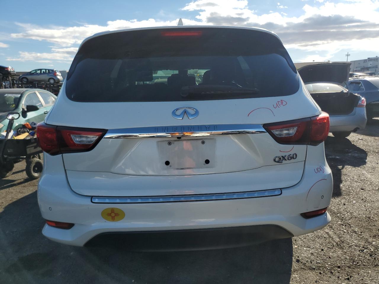 2017 Infiniti QX60 - Image 6