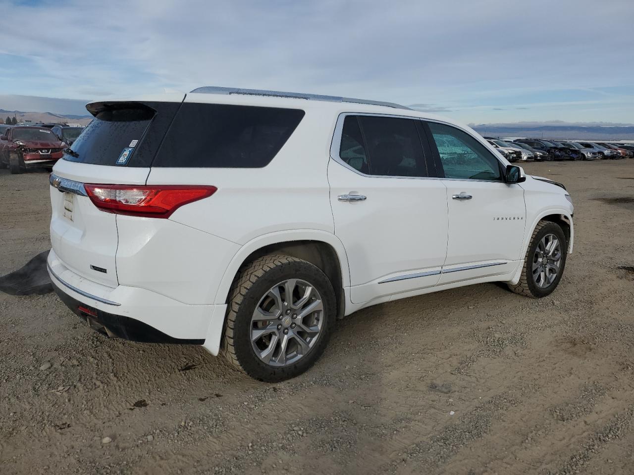 2018 Chevrolet Traverse - Image 3