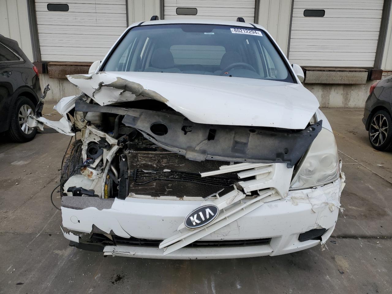 2009 Kia Sedona - Image 5