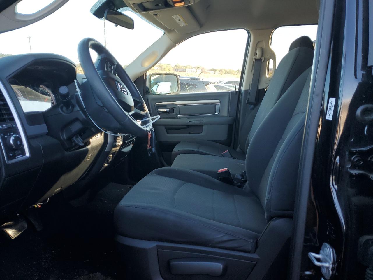 2019 RAM 1500 - Image 7