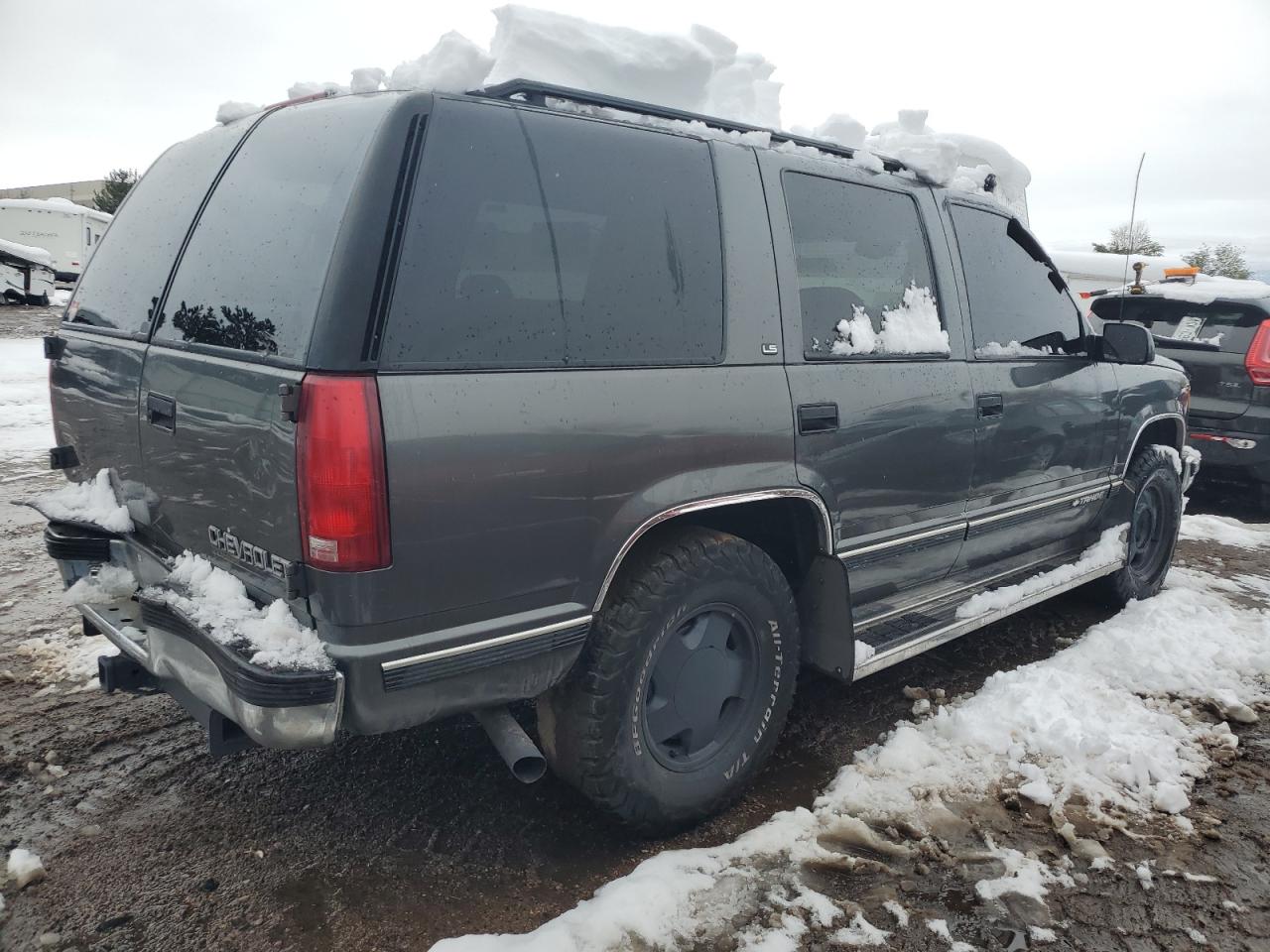 1999 Chevrolet Tahoe - Image 3