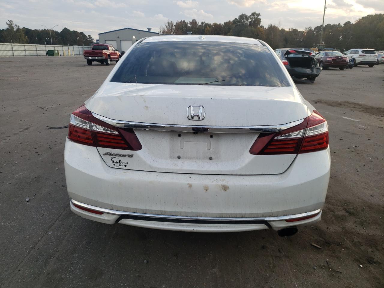 2016 Honda Accord - Image 6