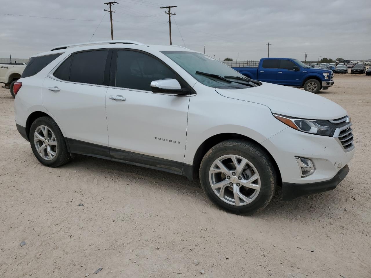 2020 Chevrolet Equinox - Image 4