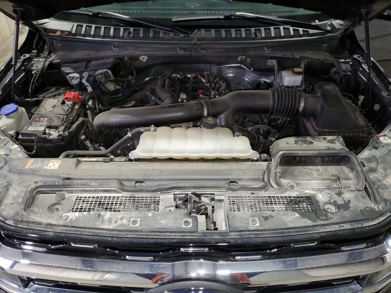 2022 Ford Expedition - Image 12