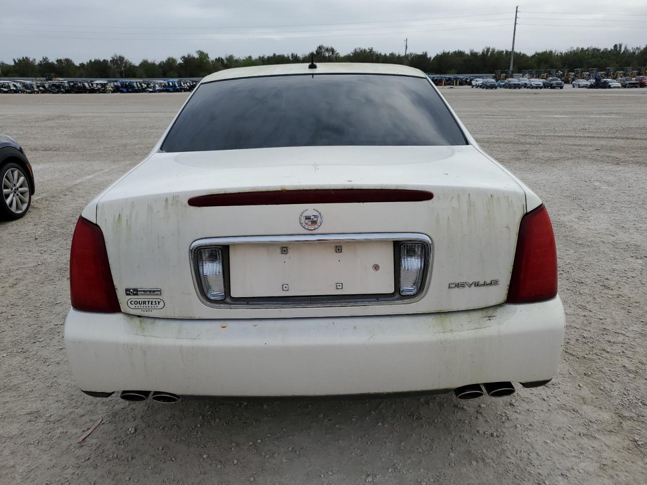 2005 Cadillac De Ville - Image 6