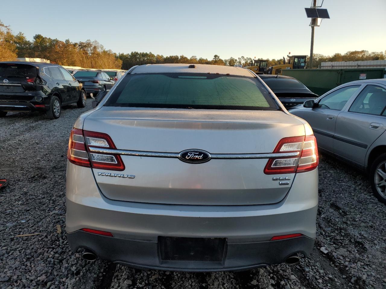 2013 Ford Taurus Sel VIN: 1FAHP2H87DG152560 Lot: 81849684