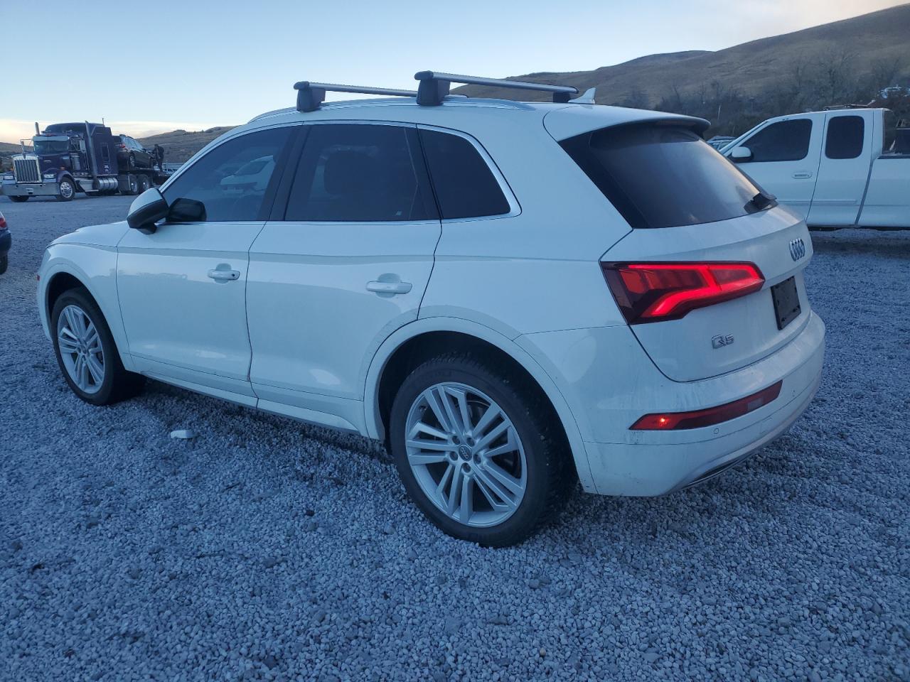 2018 Audi Q5 - Image 2