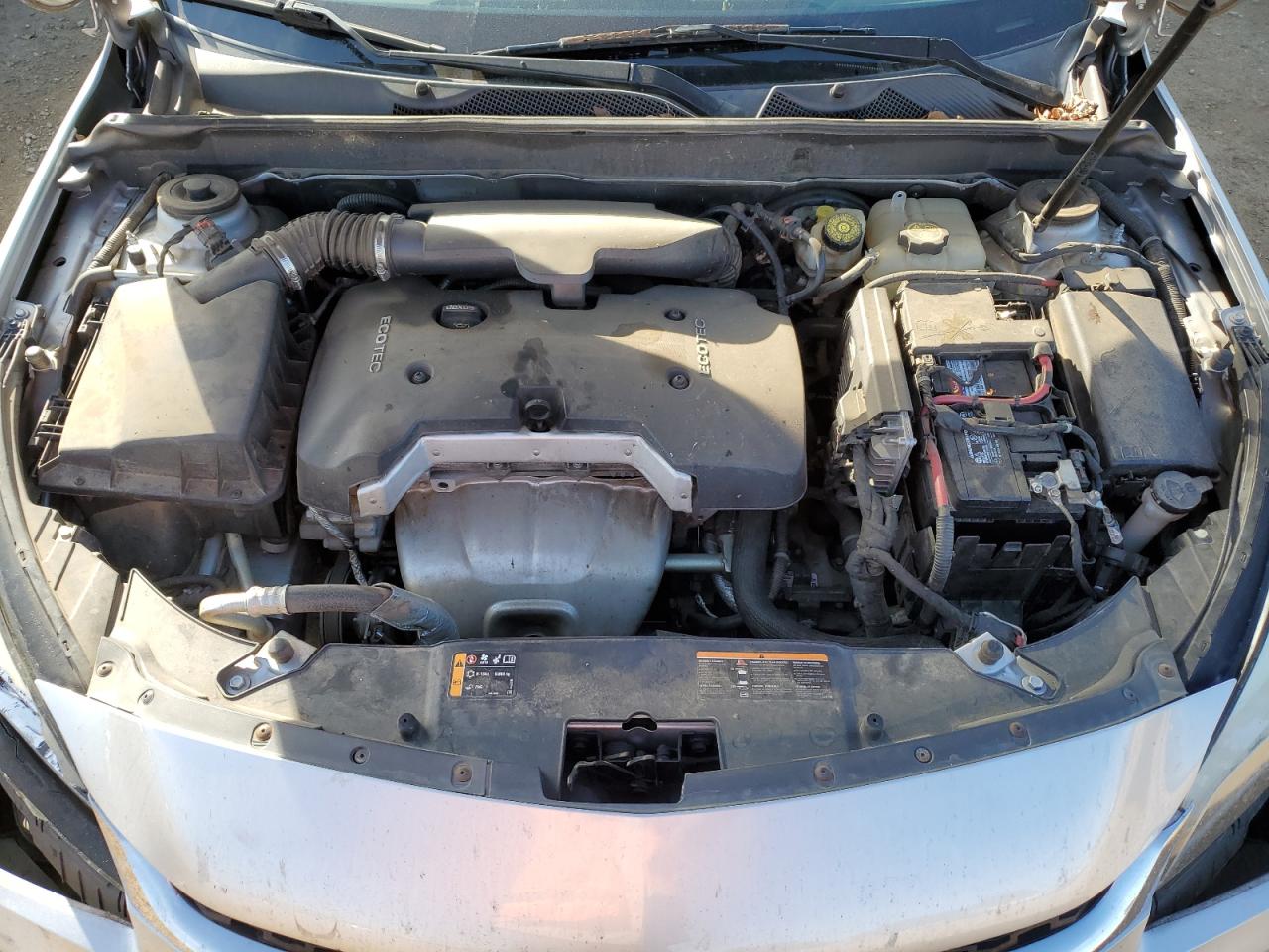 2016 Chevrolet Malibu - Image 13