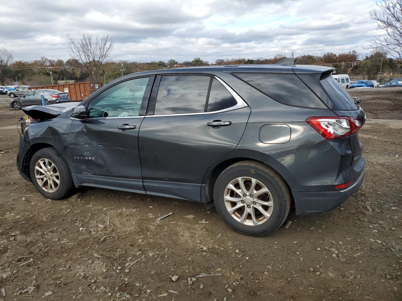 2018 Chevrolet Equinox - Image 2