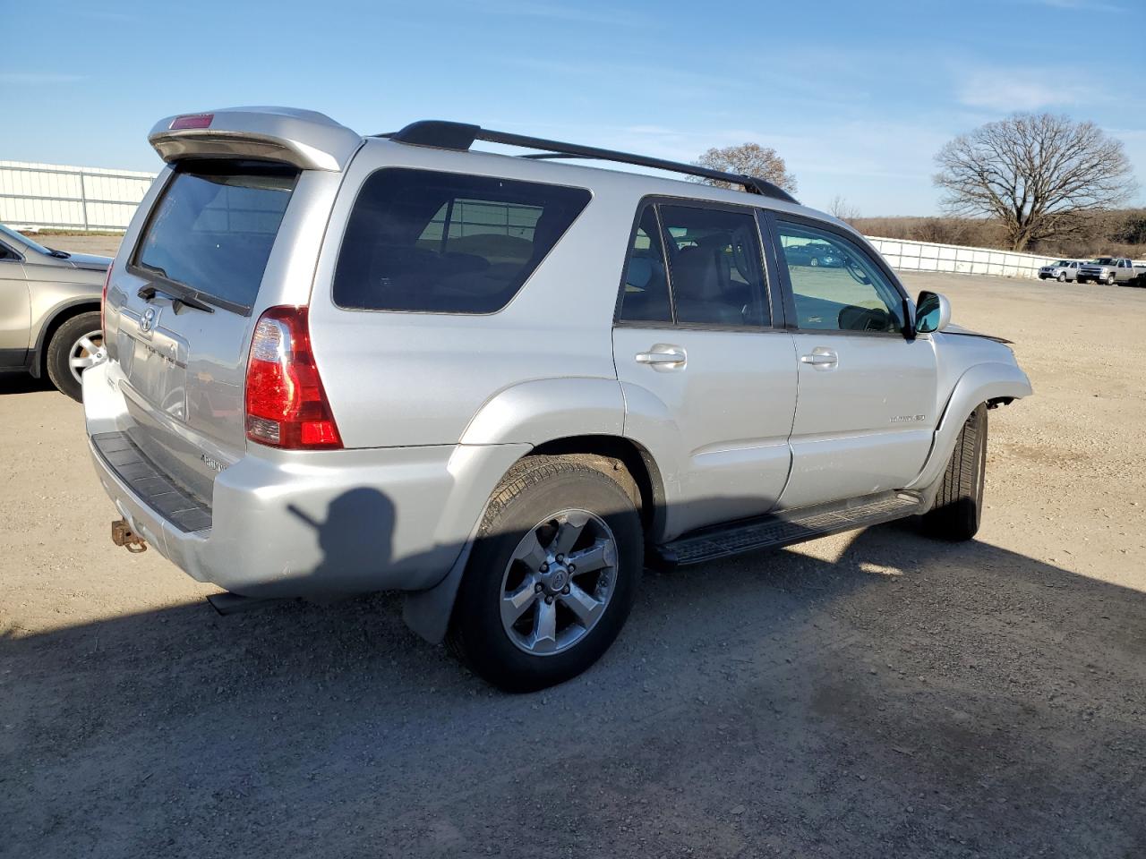 2007 Toyota 4Runner - Image 3