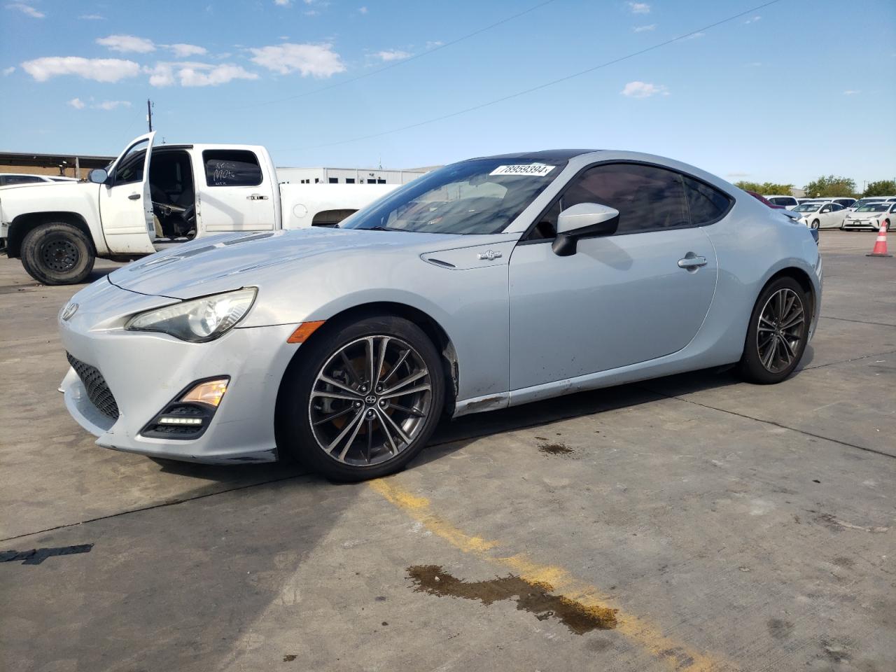 2013 TOYOTA SCION