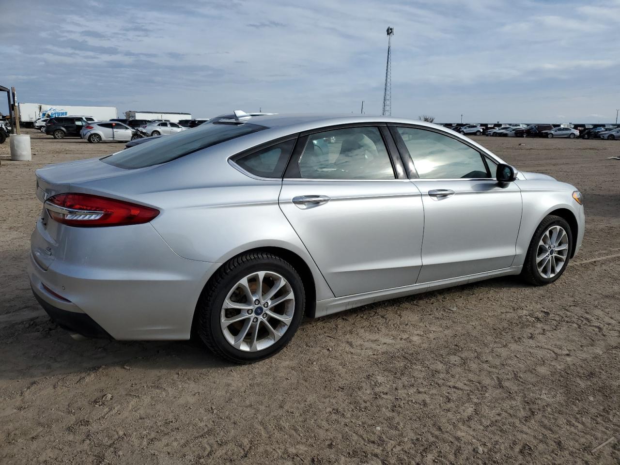 VIN 3FA6P0HD4KR166009 2019 FORD FUSION no.3