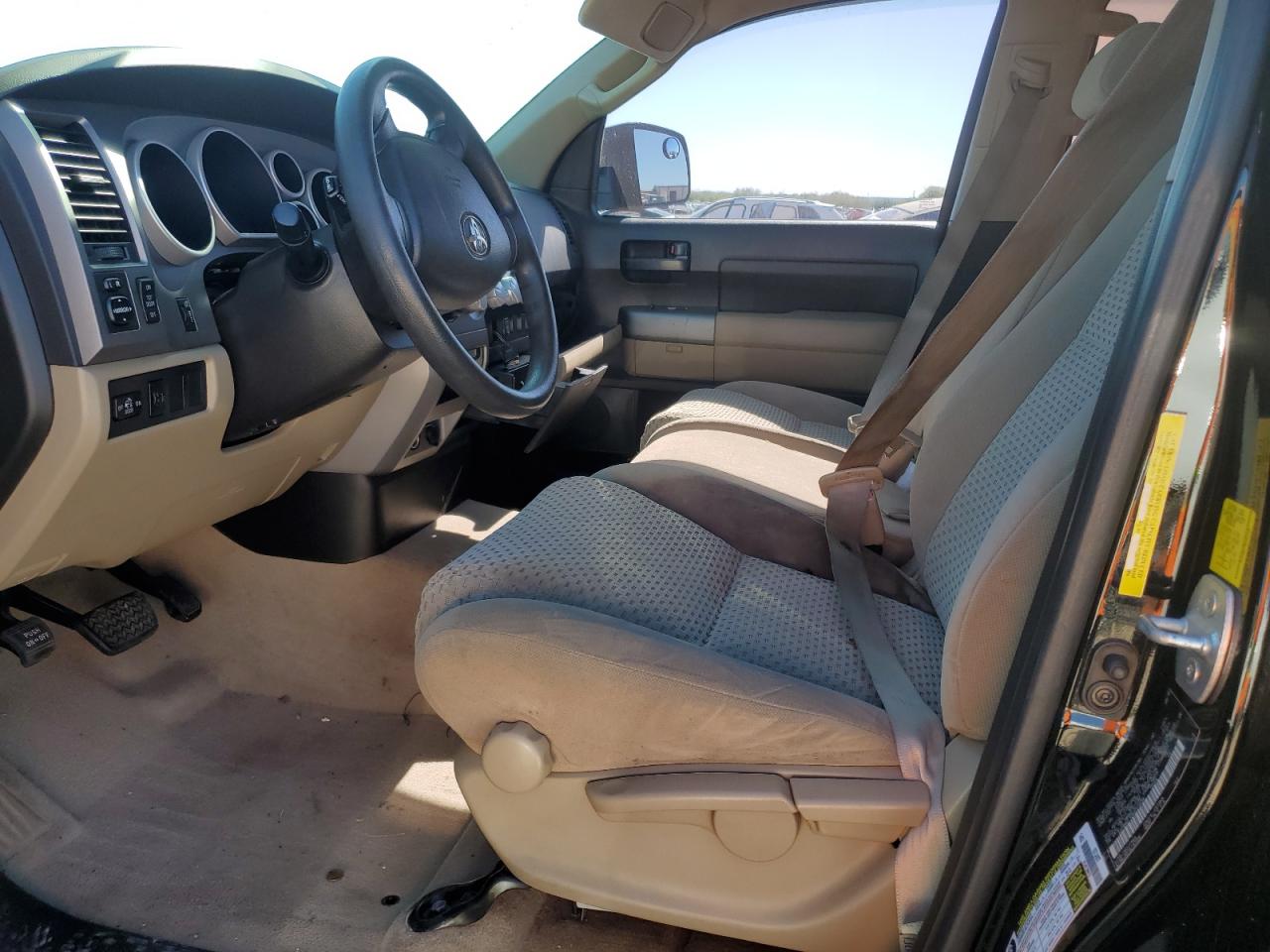 2011 Toyota Tundra - Image 7