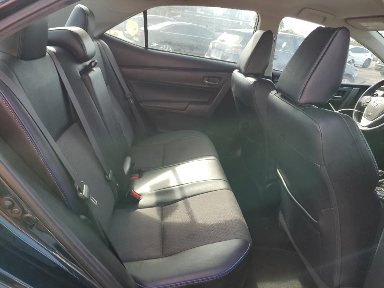 2018 Toyota Corolla - Image 10