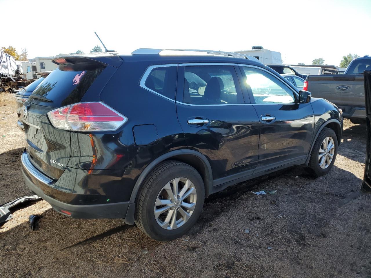 2016 Nissan Rogue - Image 3