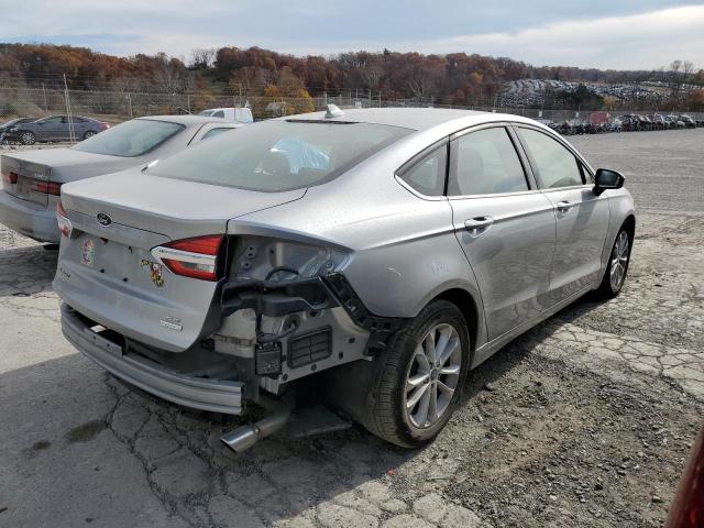 3FA6P0HD3LR228436 Ford Fusion SE 3