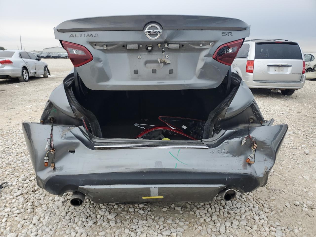 2017 Nissan Altima - Image 6