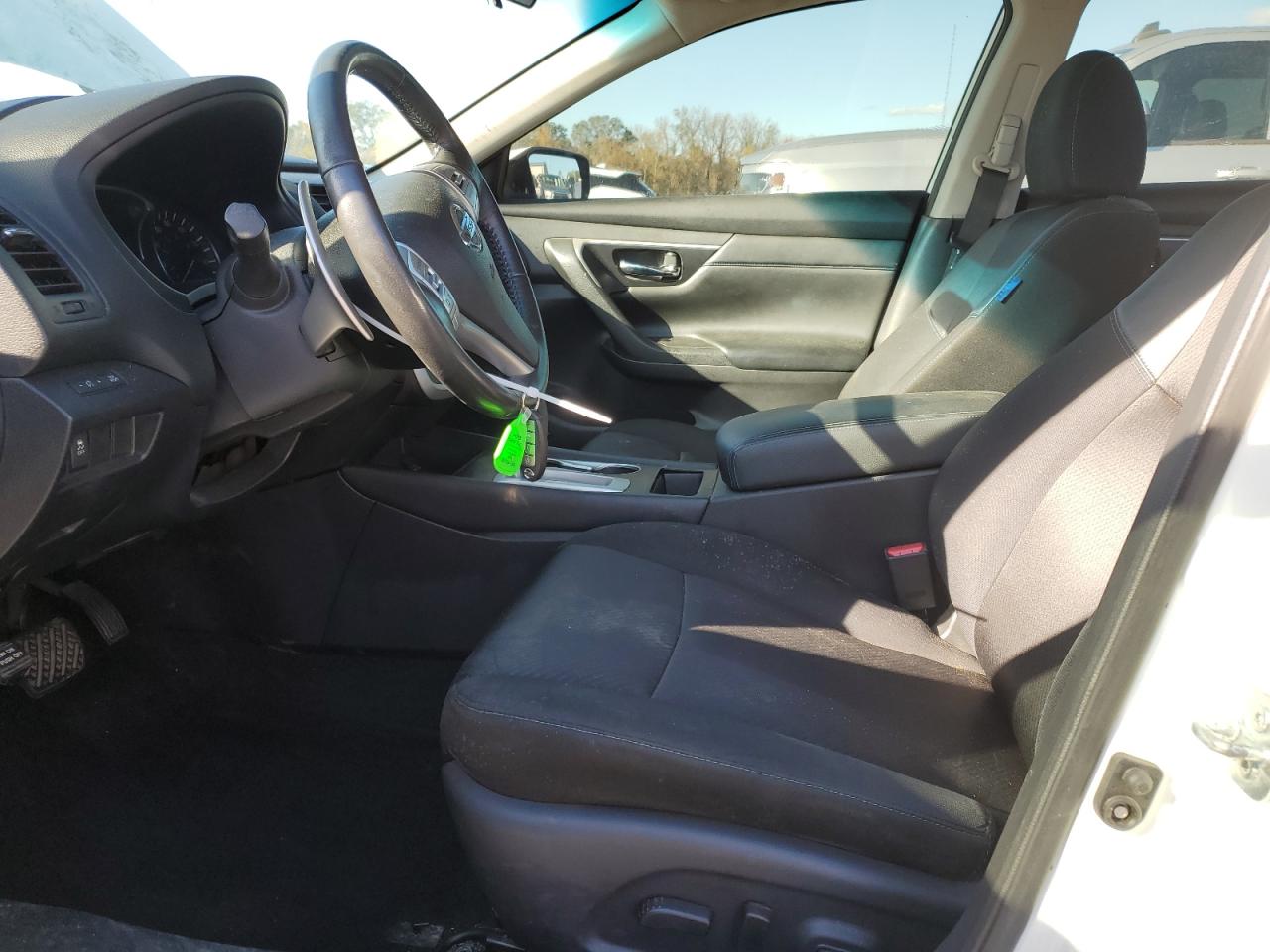 2016 Nissan Altima - Image 7