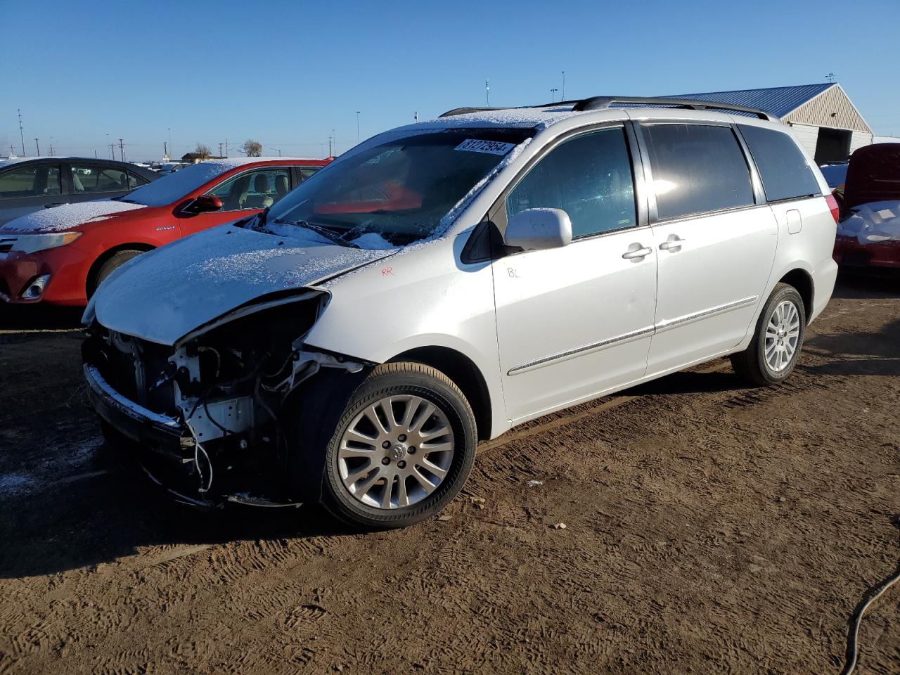 2008 Toyota Sienna - Image 1