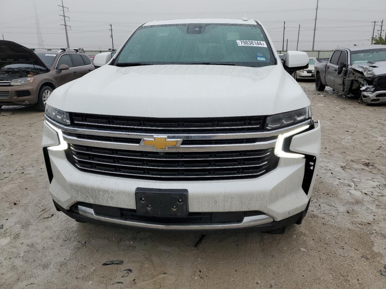2023 Chevrolet Suburban - Image 5
