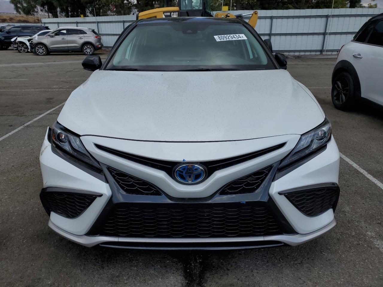 2022 Toyota Camry - Image 5