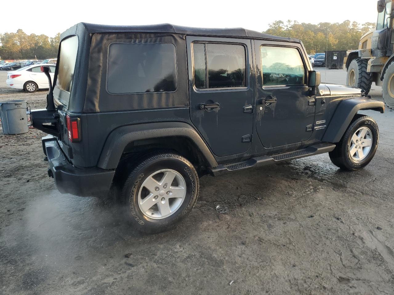 2017 Jeep Wrangler - Image 3
