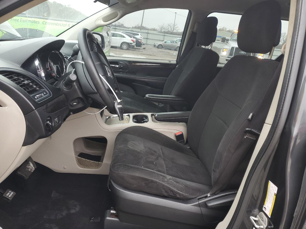 2012 Dodge Caravan - Image 7