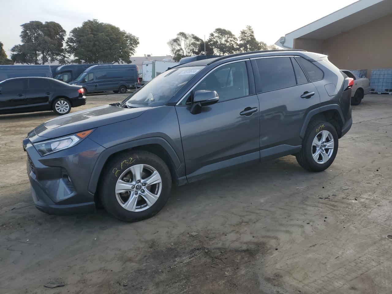 2019 Toyota RAV 4 - Image 1
