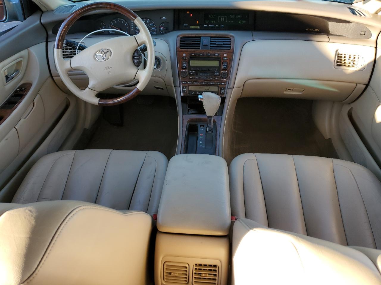 2004 Toyota Avalon - Image 8