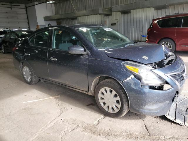  NISSAN VERSA 2015 Синій