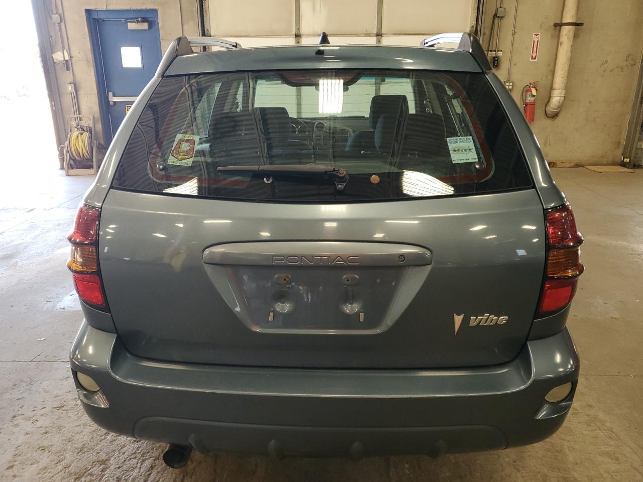 2006 Pontiac Vibe - Image 6